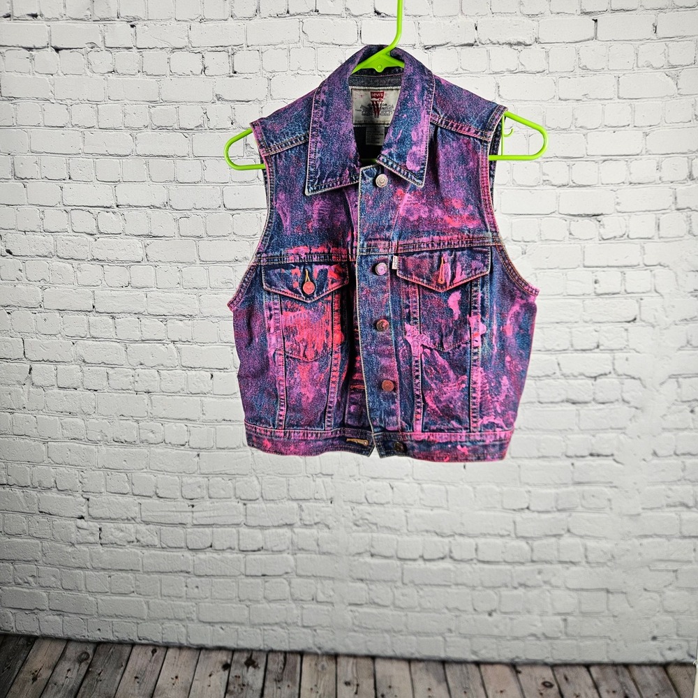 Vintage Levis 1996 Pink Acid Wash Denim Vest Womens Small Blue Splatter 77709